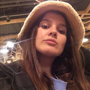 Meet your Posher, Rute